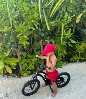 Kate Wright Instagram - Christmas in paradise ❤️