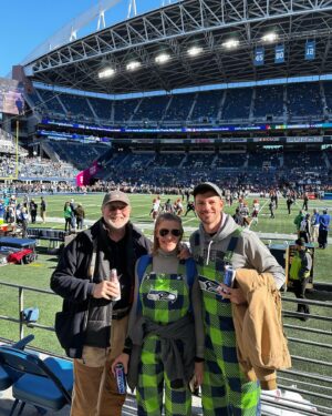 Katee Sackhoff Instagram - Probably should be more transparent with our fandom….don’t want to get mistaken for the visiting team 😂😆 #gohawks #seattle What a game yesterday!!