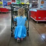 Katee Sackhoff Instagram - Full time princess over here 😂🤷🏼‍♀️❄️ #elsa #toddlerlife