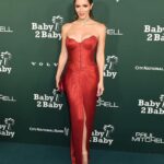 Katharine McPhee Instagram - #Baby2BabyGala 🌹 @baby2baby raised over 11 mil last night. Love being able to be a small part of this organization that does crucial work. 📸: @gilbertfloresphoto 💄: @theamyclarke 💇🏻‍♀️: @eduardoponcehair 💎: @leorbeverlyhills