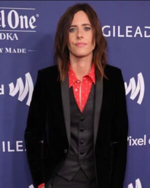 Katherine Moennig Instagram - Forgot what it's like to get cleaned up. Thank you team 
Makeup: Courtney Hart 
Hair: Daniel Martinez 
Stylist: my closet 
#glaadawards
