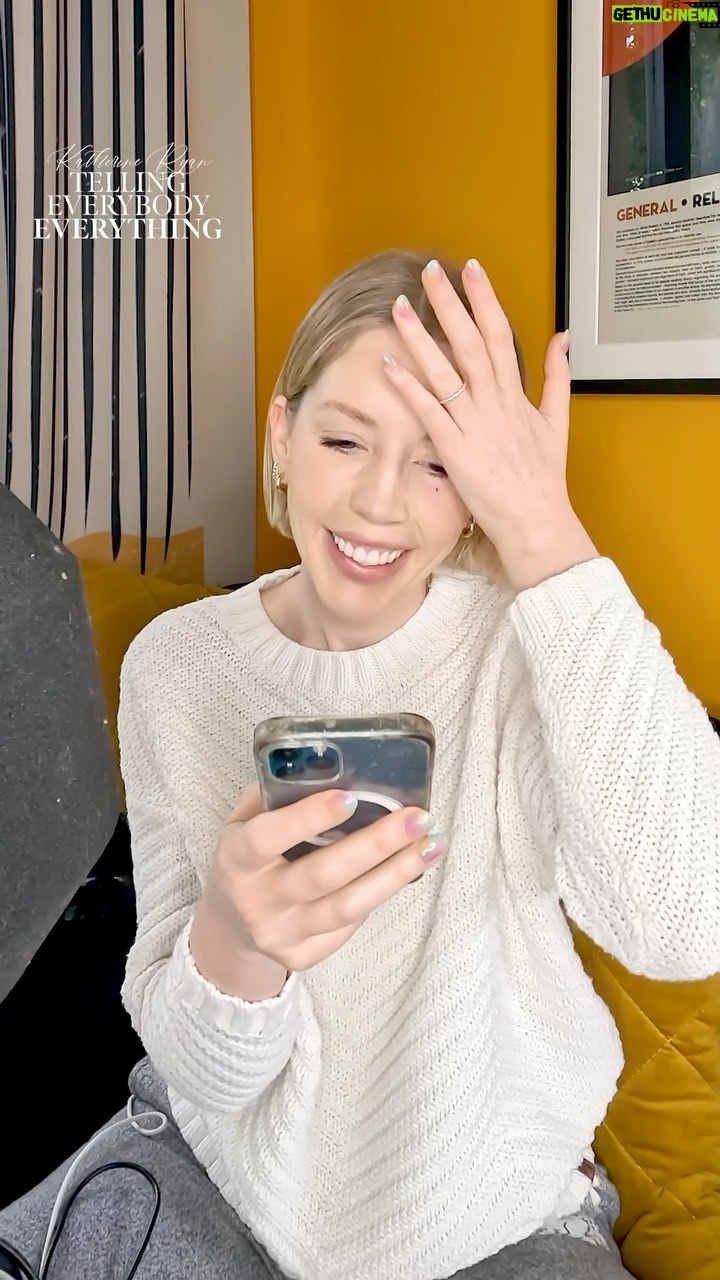 Katherine Ryan Instagram - On this episode of #tellingeverybodyeverything I tried to remove a mole from my face with obviously very catastrophic results, but that’s nothing compared to what this gal’s been through 😂. #takeaway #ramen #takeout 🍜 #BRITISHCOMEDY #ama #advice