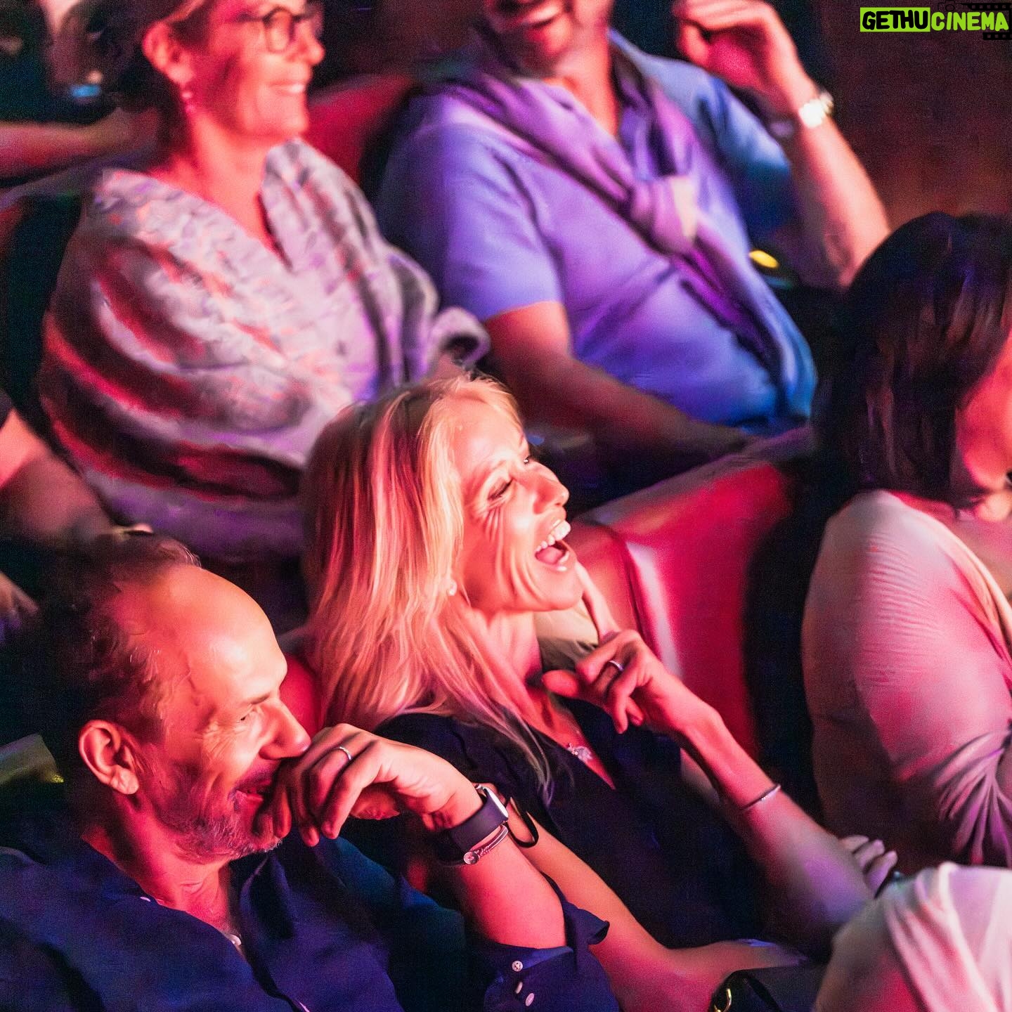 Katherine Ryan Instagram - Katherine Ryan’s show was an absolute blast!😂😭 Her unique brand of wit and humour had us laughing all night long! Such a fantastic evening✨ Get your tickets now on dubaicomedyfest.ae #DubaiComedy #DCF2024 لقد كان العرض الكوميدي الذي قدمته نجمة الكوميديا كاثرين ريان بمثابة انفجار مطلق! كانت أمسية رائعة حقًا مليئة بالضحك والفكاهة! احصلوا على تذاكركم الآن dubaicomedyfest.ae