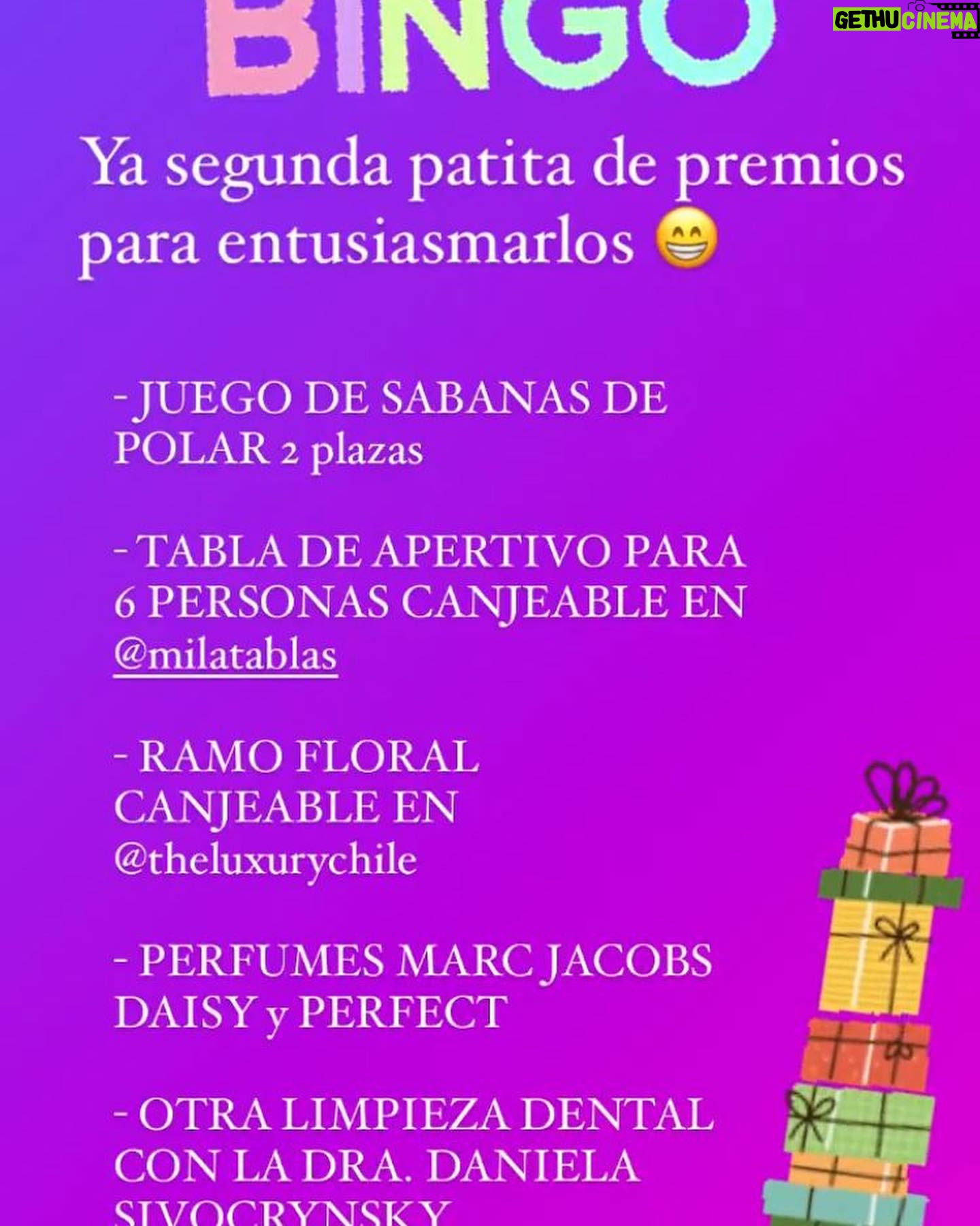 Katherine Salosny Instagram - Mi nombre es Loreto Adasme, en marzo de este año me operaron para sacar un tumor de 18 cms de mi zona pélvica. Era tan grande que se originó en un ovario y agarró parte del intestino grueso, colon, recto y vejiga. Me tuvieron que sacar parte del intestino grueso, debido a eso hoy con una ileostomía. La biopsia arrojó que mi tumor era malo y de los agresivos, un carcino sarcoma.A los 3 meses ya tenía metástasis en la zona operada y en una costilla, por lo que se considera que mi cancer está en etapa 4. Hoy llevo 2 ciclos de quimioterapia, en un principio serán 6, sólo con el fin de frenar un cáncer que sigue activo y generando lesiones. Soy actriz, trabajaba independiente y todo esto me ha imposibilitado de seguir con mis actividades habituales. Además de muchos gastos asociados, estoy intentando ayudarme de tratamientos como mega dosis de vitamina C, acupuntura que ayuda a recuperarse luego de las quimios y alivia dolores, inyecciones para estimular la formación de plaquetas/ glóbulos blancos (filgastrim), cámara hiperbólica para mejorar la oxigenación celular y la recuperación del cuerpo para hacer un poco más amable para mi cuerpo este proceso. Es por eso que estamos preparando este bingo para el día 27. Sigan a esta bella mujer @loloadasme