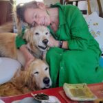 Katherine Salosny Instagram - Con mis pupos bellos queremos pedir cuidado con nuestras mascotas y seguir en la ruta de inclusión en nuestra sociedad para que sean parte protagónica en las familias de Chile !! Feliz guauuuuuu!!! El Ruso y la Sol..
