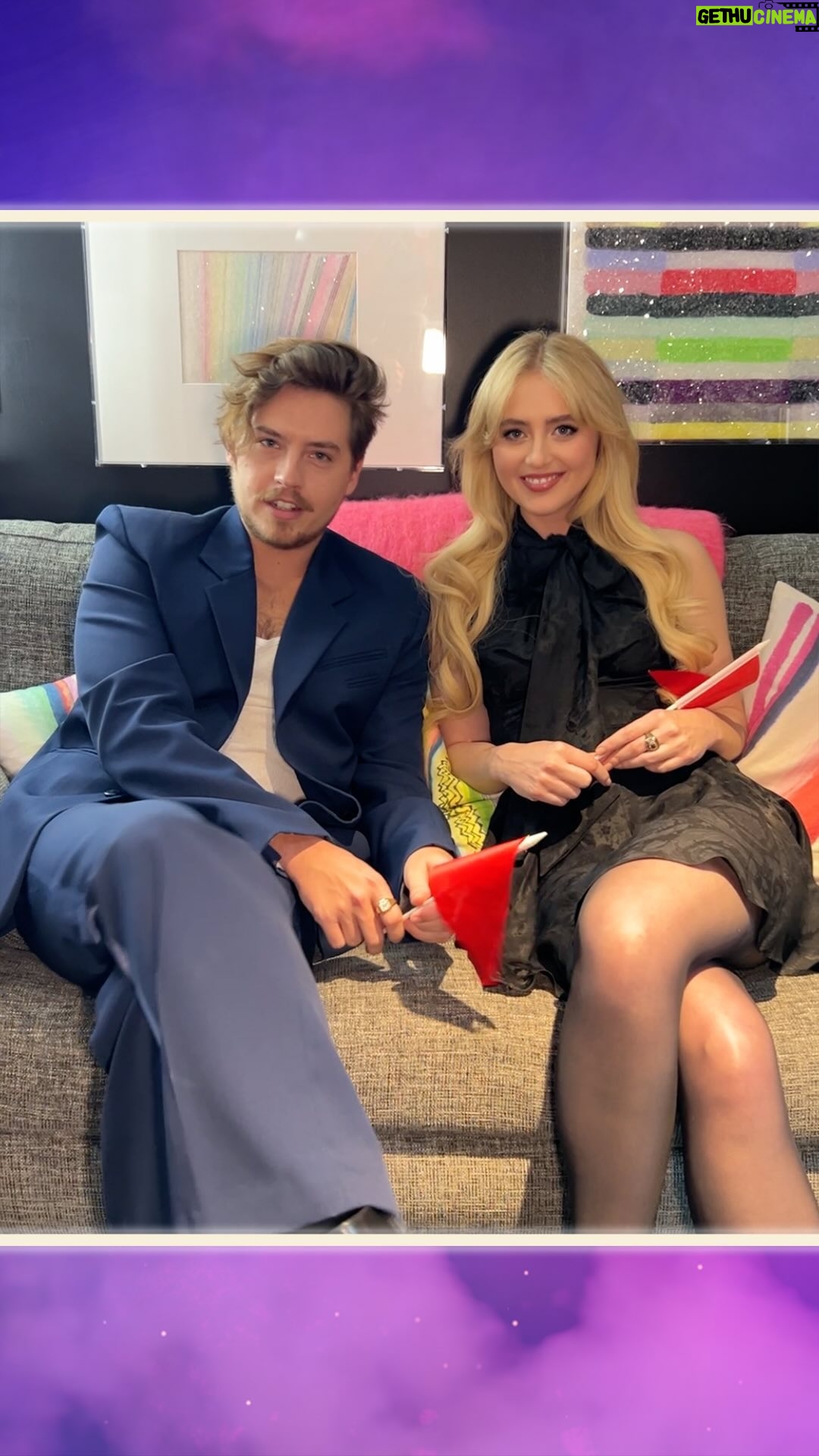 Kathryn Newton Instagram - “Explain” 😆 Play along in this #LisaFrankenstein edition of Red Flags 🚩