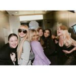 Kathryn Newton Instagram - Swipe to see the MK elevator after party 💋 best people and a beautiful show!!