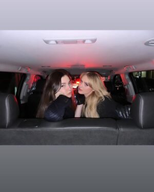 Kathryn Newton Instagram - So busy eating and pointing w geo forgot to post this