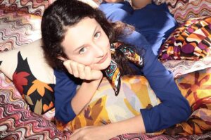 Katia Peel Instagram - Hope you guys are enjoying your weekend! 💕#nexttopmodel #modeling #bcktheface #teenmodels #fashionmodels #newfashion #modelscouts #modelingportfolio #fashionable #beautifulgirls #beautifulteen #funfunfun #Zara #americanapparel #wlygmodelsearch  #WLYG #imgmodels #forever21 #PINK #teen #weloveyourgenes #awesome #urbanoutfitters #misssixty #scoutme #modernvintage #miumiu #prada #weloveyourgenes