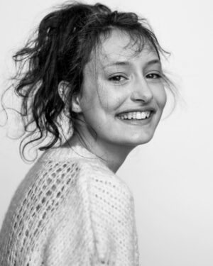 Katia Peel Instagram - ❤️ Life is better when your laughing ❤️Wish everyone has a wonderful week! 😘 / no makeup   unretouched 
Photographer: @philipperegard •
•
#nexttopmodel #weloveyourgenes #vogue #natural #amazing #gorgeous #stunning #stunning_shot #luxury #beauty #photooftheday #capture #moda #face #closeup #lovebeauty #instagram #love #eyes #classic #instagood @imgmodels.development.jenirose #photo #fashion #kidsfashion #fashionphotography #picoftheday