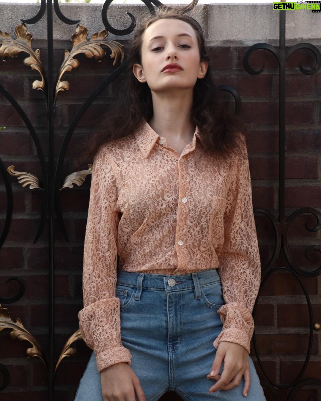 Katia Peel Instagram - 🌫🌪☂️ #models #nexttopmodel #modeling #bcktheface #teenmodels #fashionmodels #newfashion #teenagefashion #modelscouts #modelingportfolio #fashionable #beautifulgirls #beautifulteen #funfunfun #imgmodelscouting #marilynmodelscouting #Wilhelminascout #fordmodelsearch #fordmodels #stormmodels #wlygmodelsearch #WLYG #imgmodels #imggirls #mannequinfemme #générationmannequin #weloveyourgenes #funfunfun #awesome #topshop #guesskids