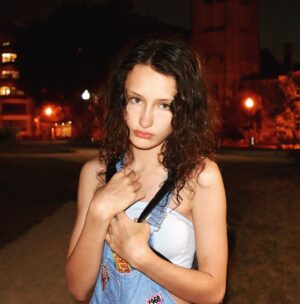 Katia Peel Instagram - ☔️🌧#models #nexttopmodel #modeling #bcktheface #teenmodels #fashionmodels #newfashion #modelscouts #modelingportfolio #fashionable #beautifulgirls #beautifulteen #funfunfun #Zara #americanapparel #wlygmodelsearch  #WLYG #imgmodels #forever21 #PINK #teen #weloveyourgenes #awesome #urbanoutfitters #misssixty #scoutme #modernvintage#miumiu#prada#calvinklein @bellahadid