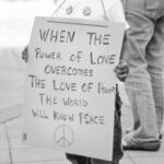 Katie Cassidy Instagram - Spread Love 🤍 Pray for Peace ☮️