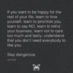 Katie Cassidy Instagram - Words I love by @thelovechange 🖤