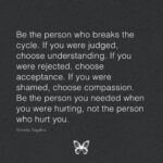 Katie Cassidy Instagram - Words I love by @thelovechange 🖤