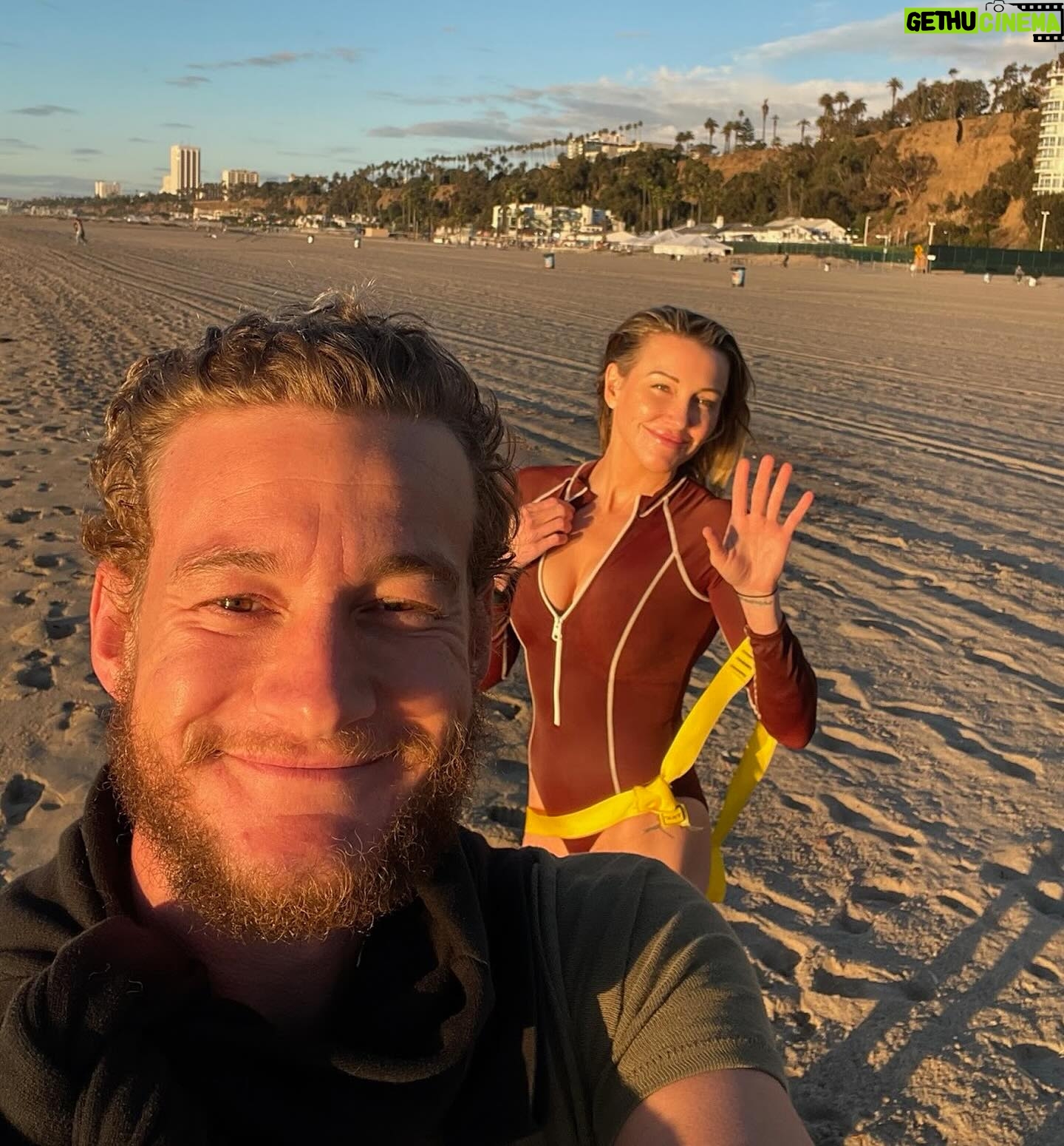 Katie Cassidy Instagram - BTS from our freezing cold golden hour shoot. But hey, at least it was pretty! #tb
