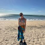 Katie Cassidy Instagram - Another amazing stay 🌴 Thank you @marriott_cr for a beautiful week in the tropics!