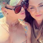 Katie Cassidy Instagram - Friends until the end! Living, loving, & laughing our best life! Surround yourself with those you ❤️ it’s food for the soul!
