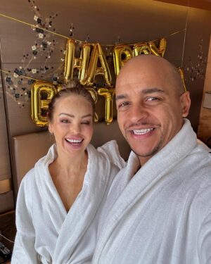 Katie Piper Instagram - Happy 40th birthday Richie ❤️🥳Celebrating the new decade at the @shangrilalondon - what a place to turn 40! ✨Thank you to every single person who made the day so wonderful. 

Ive never experienced such a special place like this 🩷