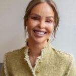 Katie Piper Instagram - 30 mins to go until @loosewomen with my ladies @christinelampard @oliviajade_attwood @damekellyholmes 💜 see you soon!