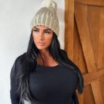 Katie Price Instagram – Love my new JYY bobble hats ✨Link in my bio and stories to shop them 🎅🏼✨ feeling Christmassy and winter wonderland vibes already! Can’t wait xx 

ad