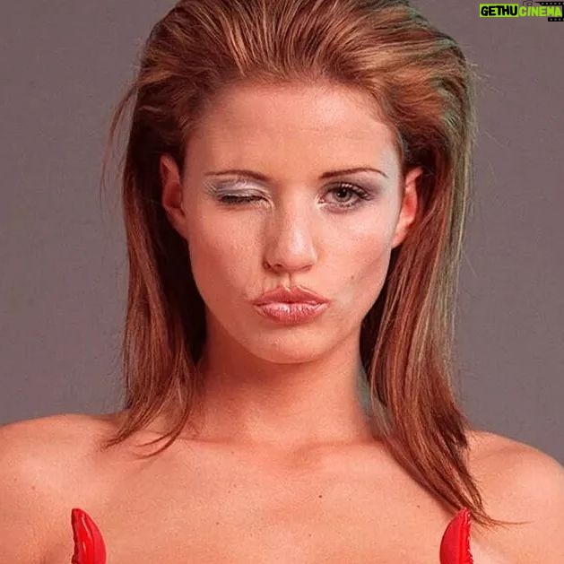 Katie Price - 11.5K Likes - The story of how I became Jordan... 📸💋
🎧 On my podcast this week, we're talking about my journey from the early modelling days to now. Chatting about my first ever Page 3 shoot and transforming in front of the camera🎙🩷
Wherever you get your podcasts x