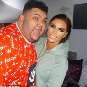 Katie Price Instagram - Guess who's on the podcast today!! ❤️🐸

Mr Harvey Price joins us today. Listen wherever you get your podcasts x