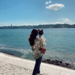Katie Stevens Instagram - A mostrar à minha filha de onde viemos 🇵🇹