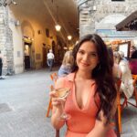 Katie Stevens Instagram - Italy Adventure Part 2: Florence and Tuscany… Wow. Just wow. ❤️🇮🇹