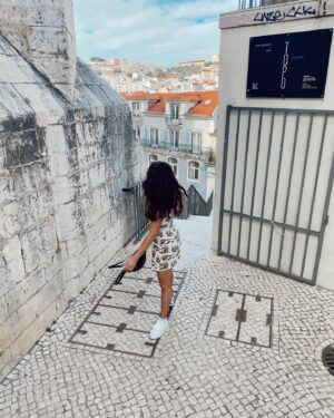 Katie Stevens Instagram - lisboa tem meu coração 🇵🇹