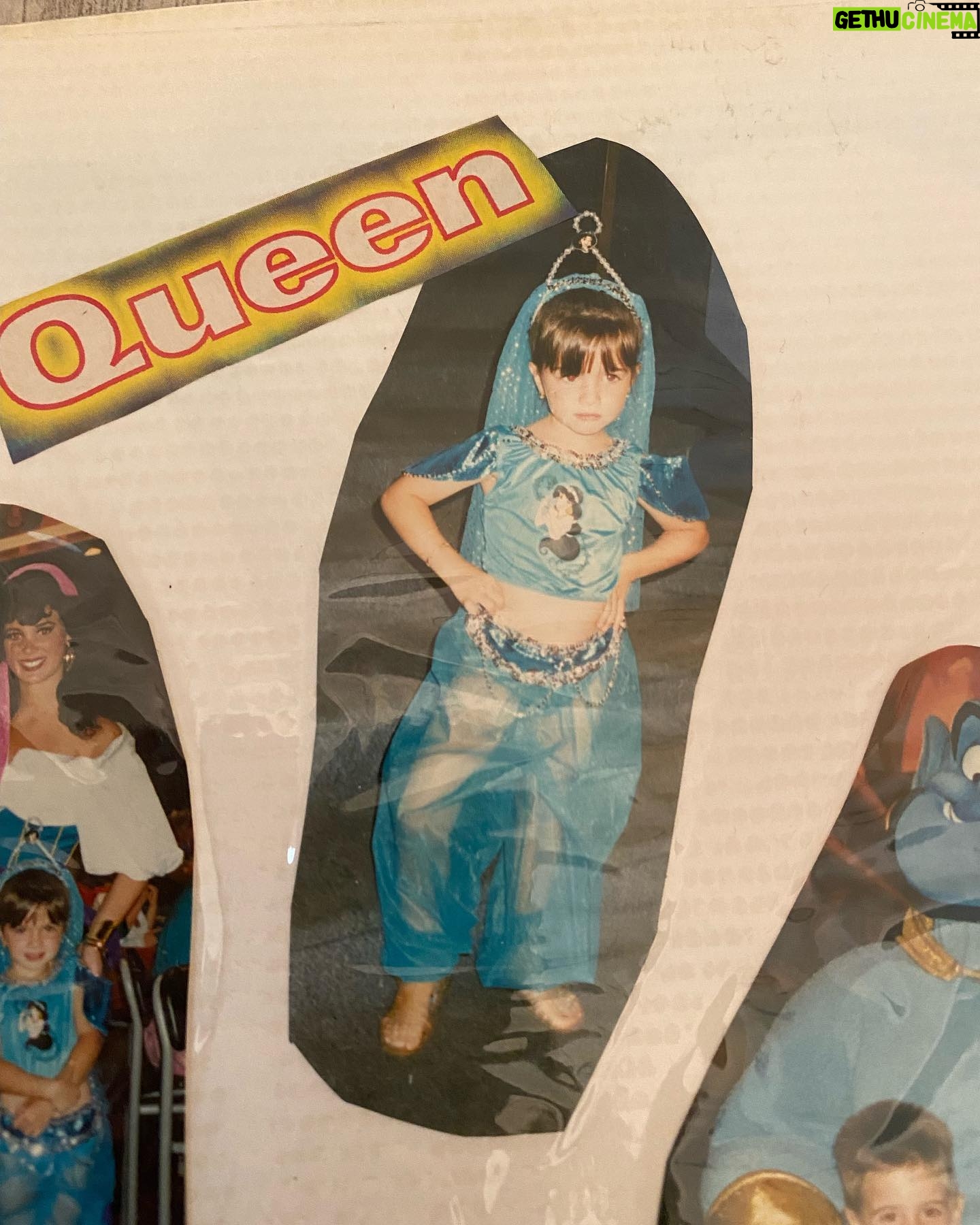 Katie Stevens Instagram - Further proof that hosting the Disney Fairytale Weddings Fashion Show was an absolute dream! 4 year old Katie wouldn’t believe it if I told her! (This was me in Disney for the 25th Anniversary of @waltdisneyworld, felt very full circle being there for the 50th! Also, slaying my best Jasmine poses)