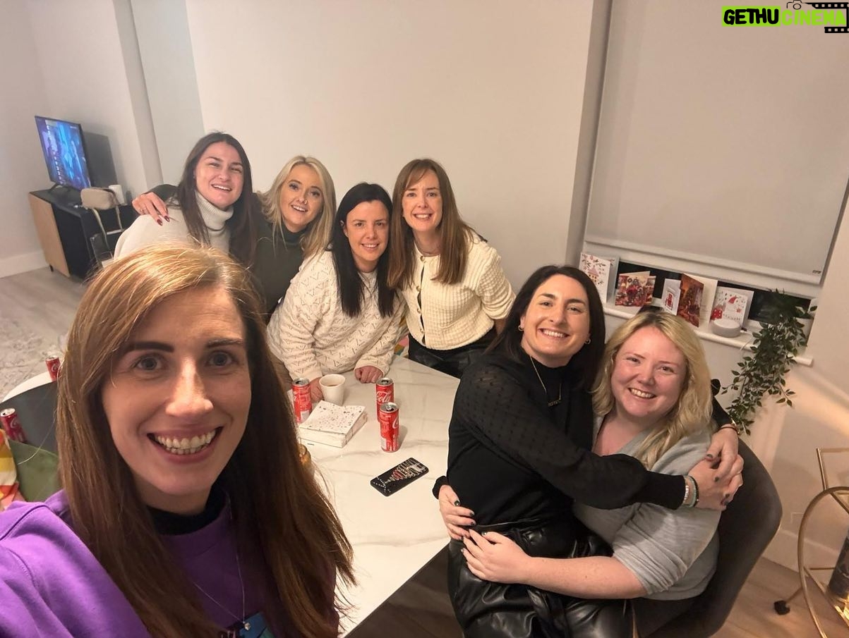 Katie Taylor Instagram - Great catch up with the girls!!