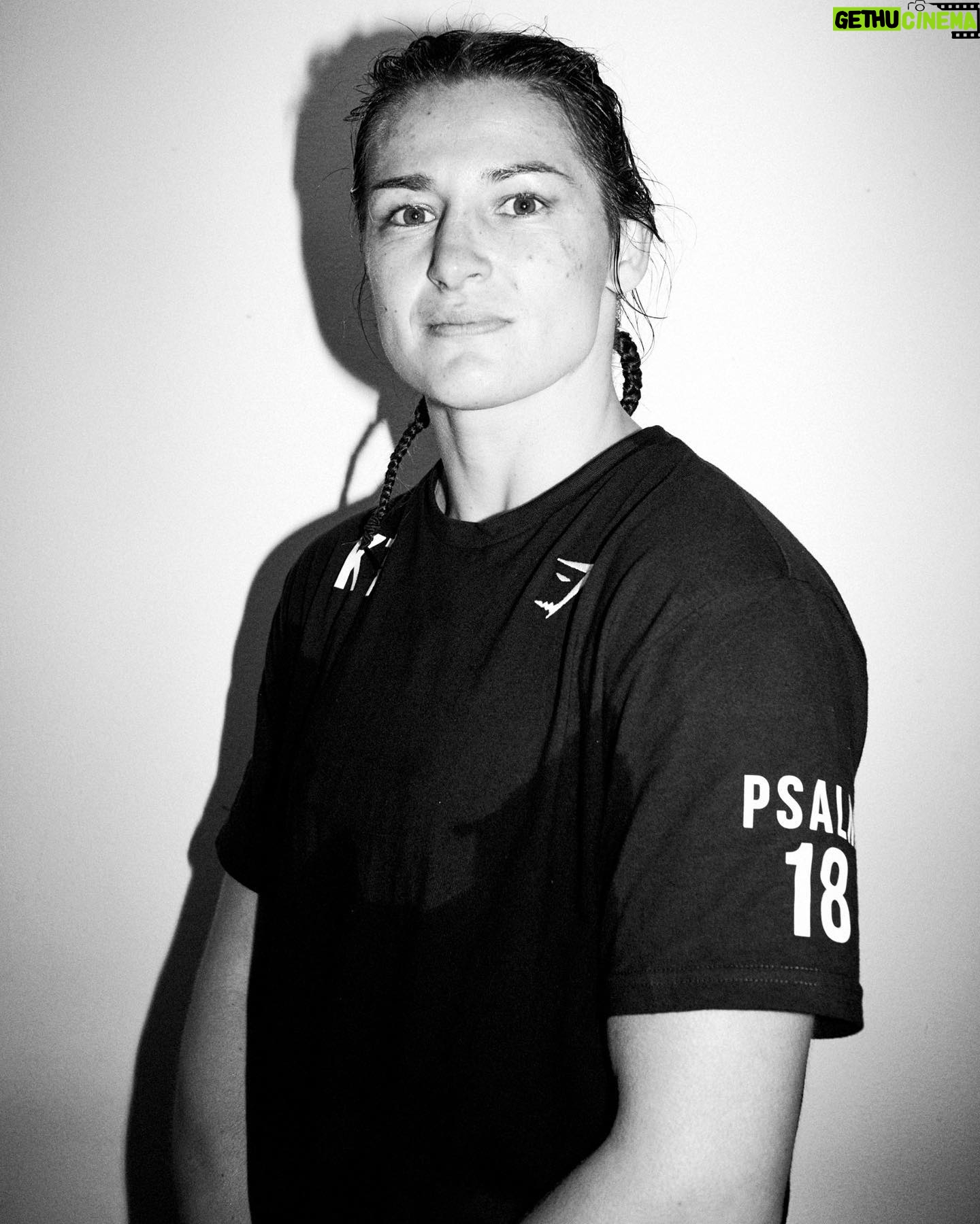 Katie Taylor Instagram - New day, new goals. Staying focused. @gymshark