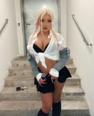 Katja Krasavice Instagram - lick it baby one more time