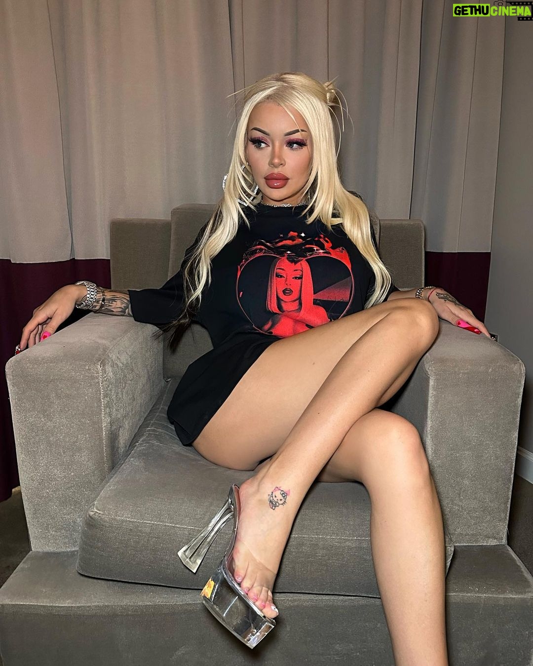 Katja Krasavice Instagram - ❤️🔥FRAUEN❤️🔥 Köln, Germany