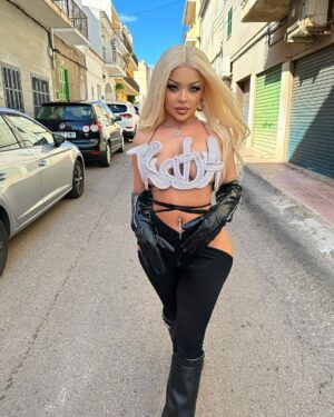 Katja Krasavice Instagram - Auf 2018 Bitchie Katja angelehnt