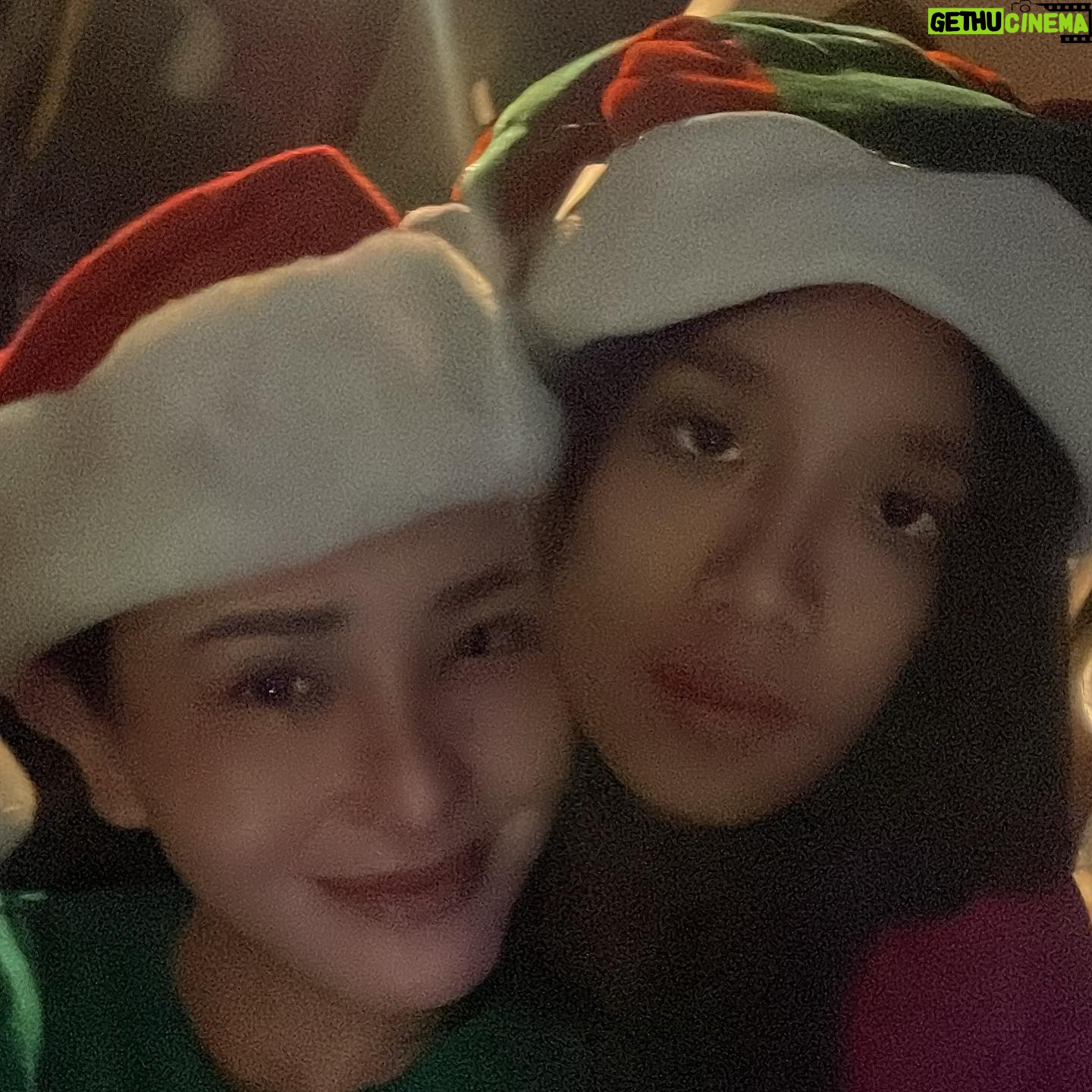 Katrina Halili Instagram - Merry Christmas🍾🥂❤️
