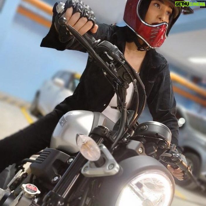 Katrina Halili Instagram - Romana👌 @tagteamstunts.ph @erwin.tagle.mma #BlackRiderSoon