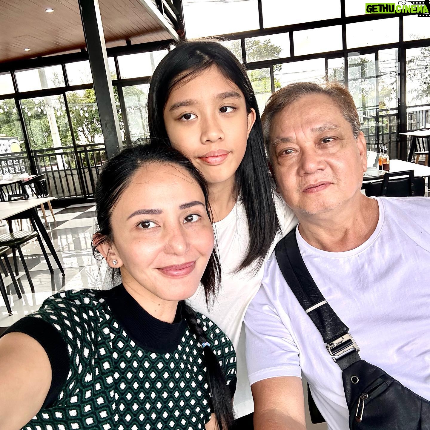 Katrina Halili - 13.4K Likes - A sunday well spent brings a week of content.❤️
#familybonding