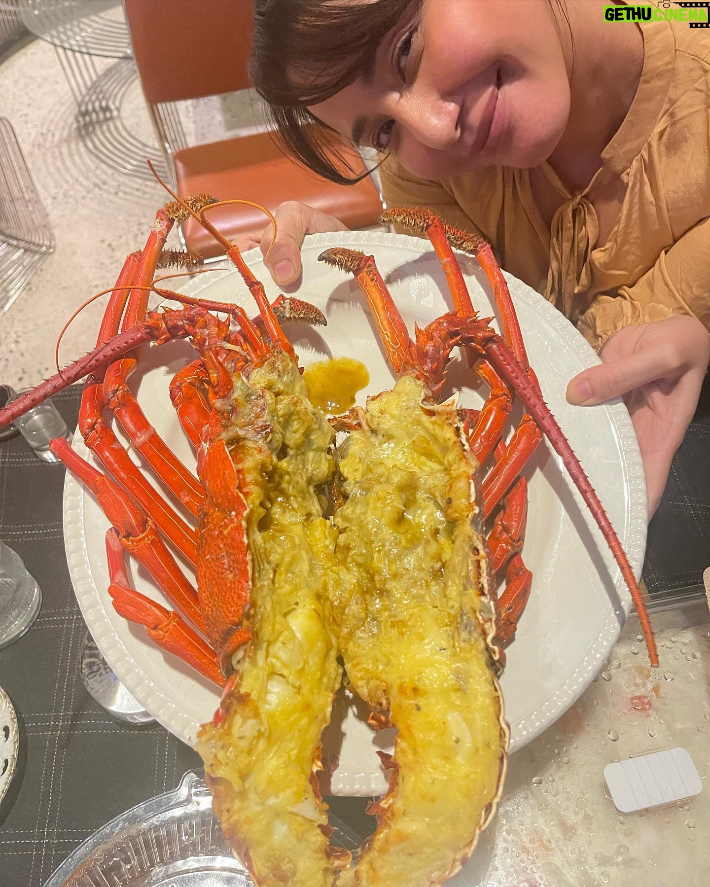 Katrina Halili - 4.8K Likes - Thank you sa lahat ng bumati kahapon at nung isang araw pa😊 The unplanned birthday celebration 😜 thanks to Melanie Espina Alvarez and Diggy Espina Alvarez start na sana ng diet nung jan 3😂 Salamat sa mga pumunta kahapon at tumulong mag prepare ng food kuya iane, jing jhong gie😜, Iwa Jimenez Jeremy Thomas Desterdly Gemma Crator mama thank you 💋