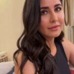 Katrina Kaif Instagram - My new FAVORITE-Liquid luminizers for that lit-from-within glow! You can use alone or mix with your moisturiser or foundation. My go to trick for GLOWING skin 💫 Infused with Carrot Oil which keeps your skin hydrated and smooth ✨ Shop for these highlighters only at Nykaa Stores and Nykaa.com 🛍️ #GlowGoals #NaturalGlow #KayBeauty #KayByKatrina #ItsKayToBeYou #MakeupThatKares