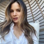 Katrina Law Instagram - 非常感謝我在台灣的家人讓我知道 《重返犯罪現場》第 19 季已在台灣公視121 頻道播出。對於長期支持的粉絲們,这一季劇情更加精彩,希望你們會喜歡劇中的角色（𠍇西卡奈特）！期待聽到您的想法！