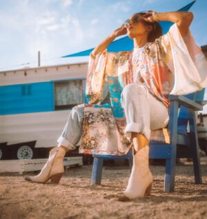Katrina Law Instagram - Comin in hot…more fresh shots form our photo shoot with @katrinalaw down in Anza-Borrego Desert State Park. Hair and makeup by @karishmaaahhh . Logistics and security by @vanessacater .