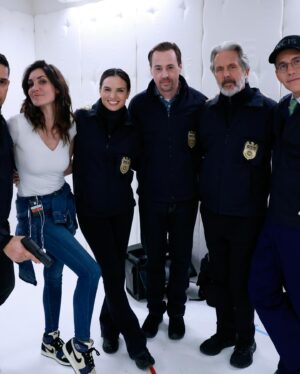 Katrina Law Instagram - ALL NEW NCIS TONIGHT!!!! 

Join us for the @ncisverse 1000th Episode!!!! #ncis 

@wilmervalderrama @briankdietzen @dionareasonover @therealseanhmurray @cbstv @cbscasting @cbstvstudios @paramountplus