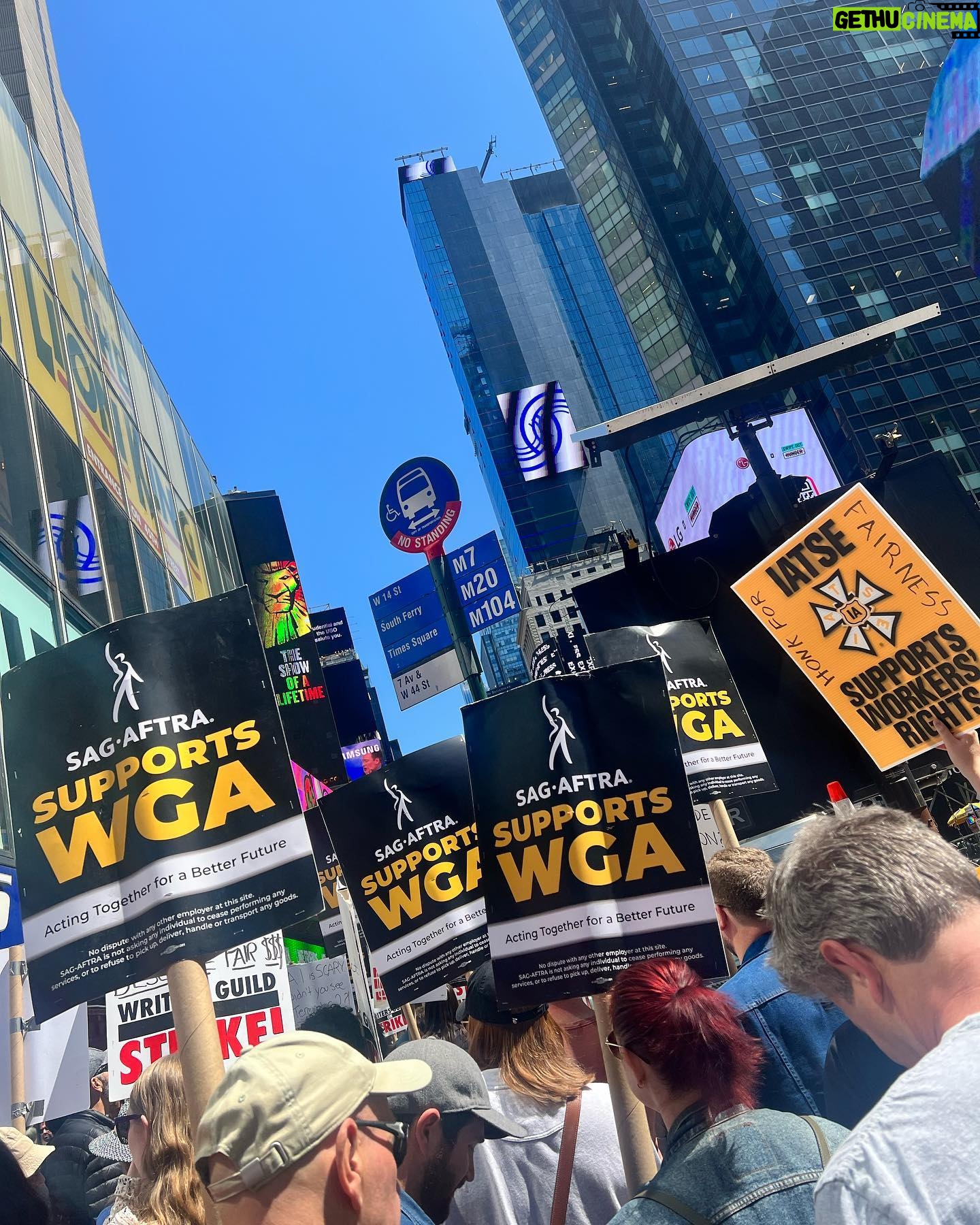 Katrina Law Instagram - A little East Coast support for @wgawest @wgaeast @sagaftra #wgastrong #wgastrike #nyc WE NEED OUR WRITERS BACK ASAP, PLEASE!!!