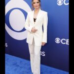 Katrina Law Instagram – Guess we gotta wait for CBS FALL😎

Until then..catch up on @ncisverse on @paramountplus. 
Thank you all for a wonderful season🥰

@wilmervalderrama @dionareasonover @briankdietzen @therealseanhmurray  @cbstvstudios @cbstv  @cbscasting #ncis