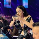 Katy Perry Instagram - monarch mama 🖤 #idol