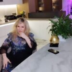 Katya Lel Instagram - Хочу поделиться очень настоящим интервью моей подруги, прекрасной Светланы Драган @svetlanadragan 🌷, для программы обо мне « Мой герой». Редко когда услышишь столько искренних и честных слов, благодарю, дорогая моя, за такие шикарные стихи - апрель- комета - Лель👍🏻🫠. Пусть нас окружает чистота и искренность!💙🥰 #катялель #светланадраган #светвдуше #искренность #благодарность #интервью