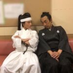 Kaya Kiyohara Instagram - 本日 9月6日(金) 夜8時から﻿ NHK BSプレミアム 「螢草 菜々の剣」﻿ 第7話が放送されます。﻿ ﻿ ﻿ ﻿ これまで皆さんからのコメントに﻿ 胸を温めておりました。。﻿ ﻿ ﻿ ﻿ 最終話、﻿ 是非ご覧下さると嬉しいです..！﻿ ﻿ ﻿ 写真は、轟平九郎役の﻿ 北村有起哉さんと。﻿ ﻿ .﻿ #螢草﻿ #菜々の剣﻿ #NHK﻿ #BSプレミアム﻿ ﻿ #北村有起哉 さん