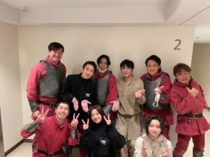 Kaya Kiyohara Instagram - ぽつらぽつら
思い返して頬を緩める日々
⁡
舞台「ジャンヌ・ダルク」
写真撮りたいです！とお願いするタイミングを伺っていたら坪倉さんが沢山シャッターを切ってくださいました。嬉しかった。
⁡
皆さんの素敵な笑顔をお裾分け。
最後の写真は大入り袋とりょうさんからいただいたブレスレット☺︎
⁡
.
#ジャンヌダルク
#神保悟志　さん
#山崎紘菜　ちゃん
#りょう　さん
#ワタナベケイスケ　さん
#深水元基　さん
#野坂弘　さん
#粟野史浩　さん
⁡
#進藤ひろし　さん
#松上順也　さん
#稲葉俊一　さん
#嶋村昇次　さん
#森野憲一　さん
#古木将也　さん
#樋口裕司　さん
#岡本拓真　くん